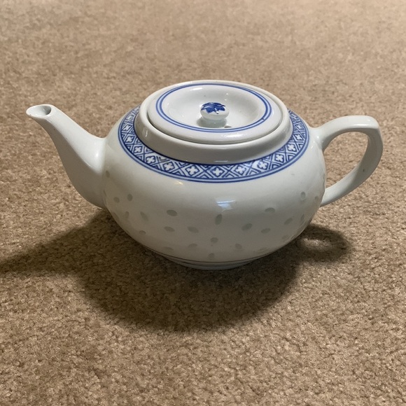 Vintage Teapot - Picture 7 of 8